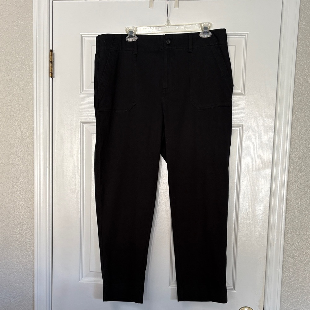 Women's Black Straight Leg Pants